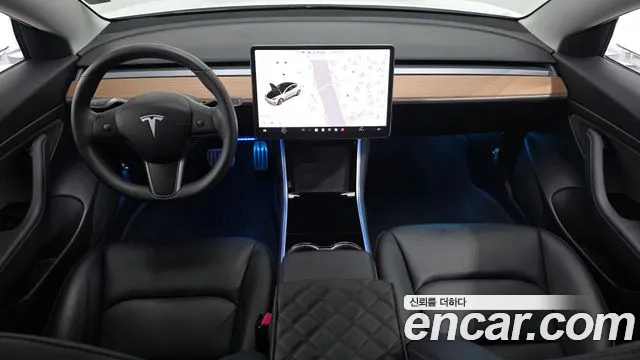 Tesla Model 3 2020