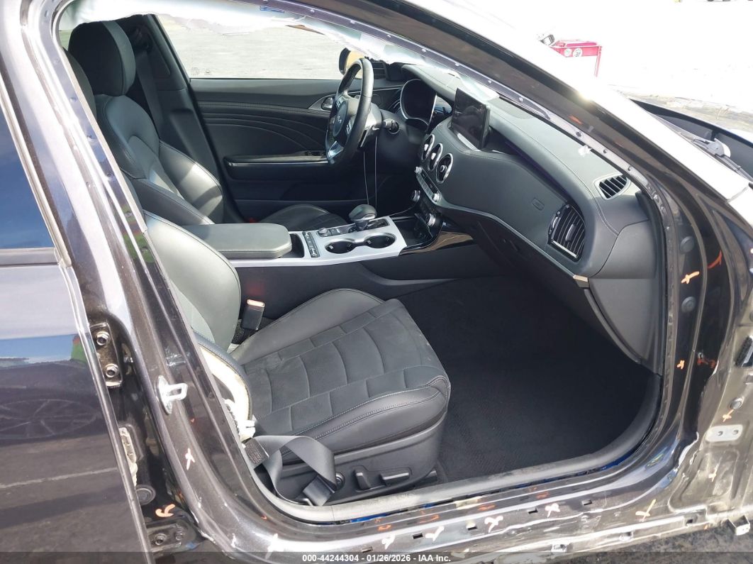 Kia Stinger 2023