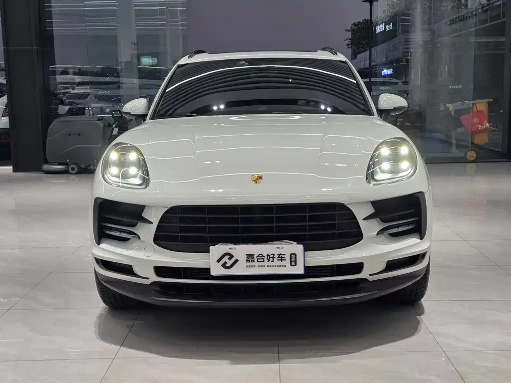 Porsche Macan 2020