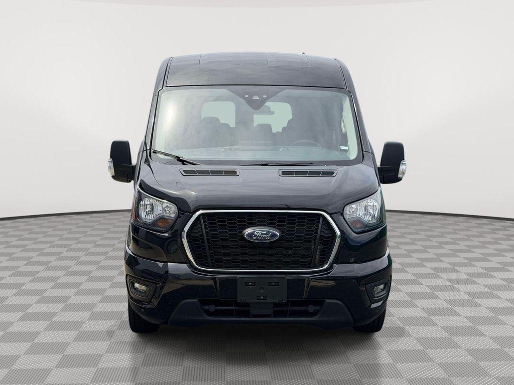 Ford Transit 2024