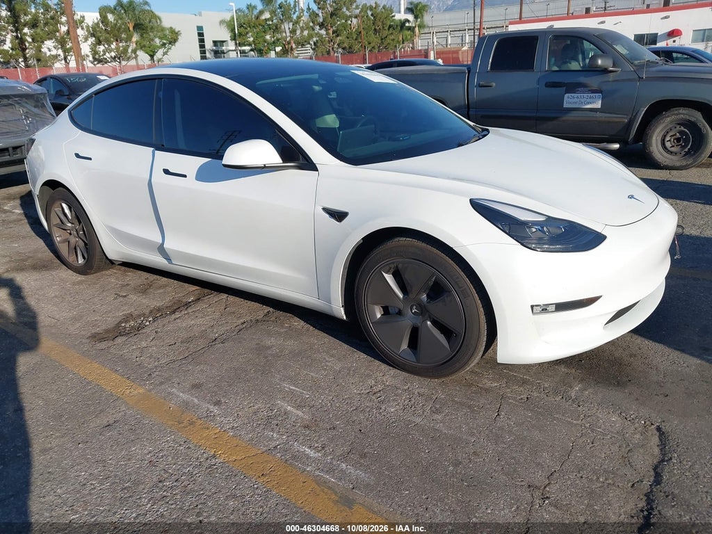 Tesla Model 3 2023