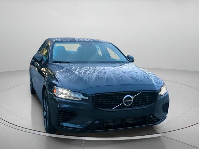 Volvo S60 2024