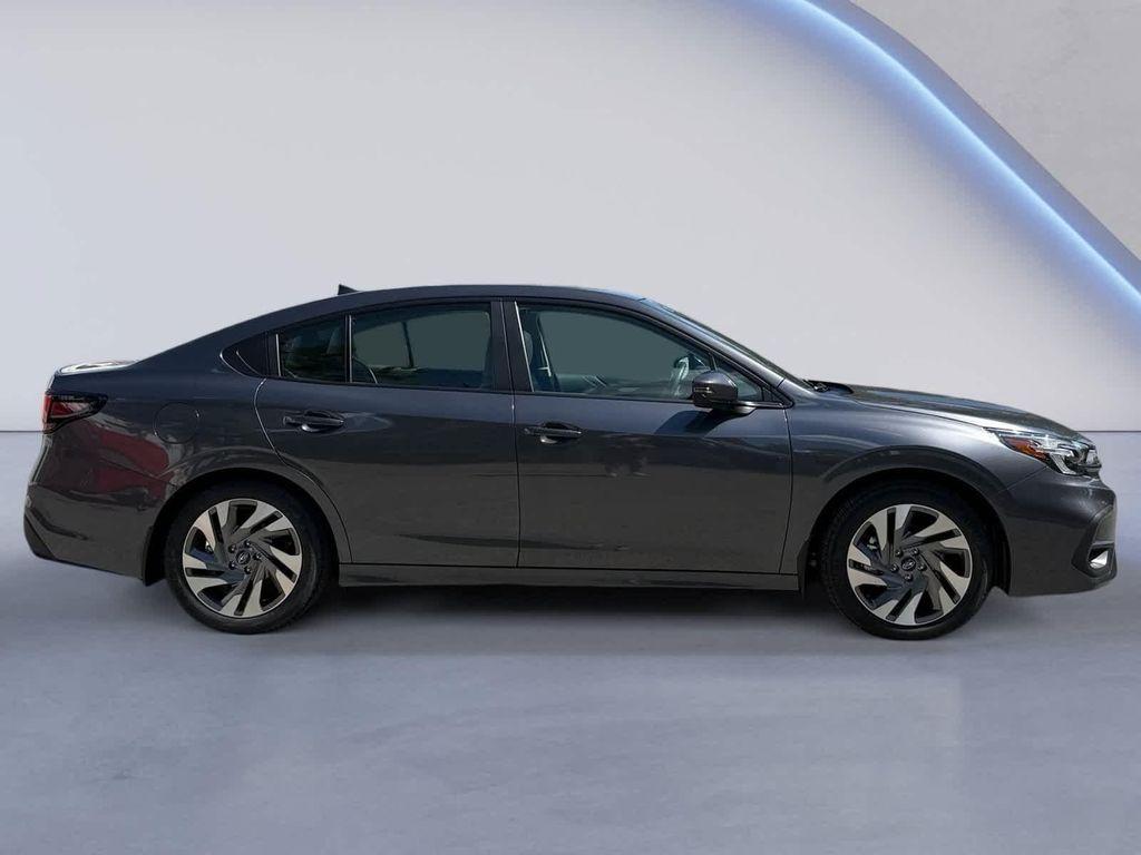 Subaru Legacy 2025