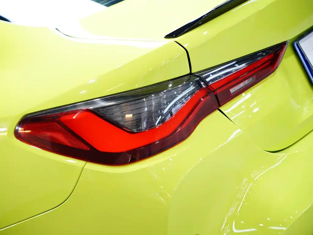 BMW M4 2021