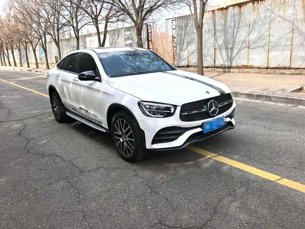 Mercedes-Benz GLC Coupe 2023