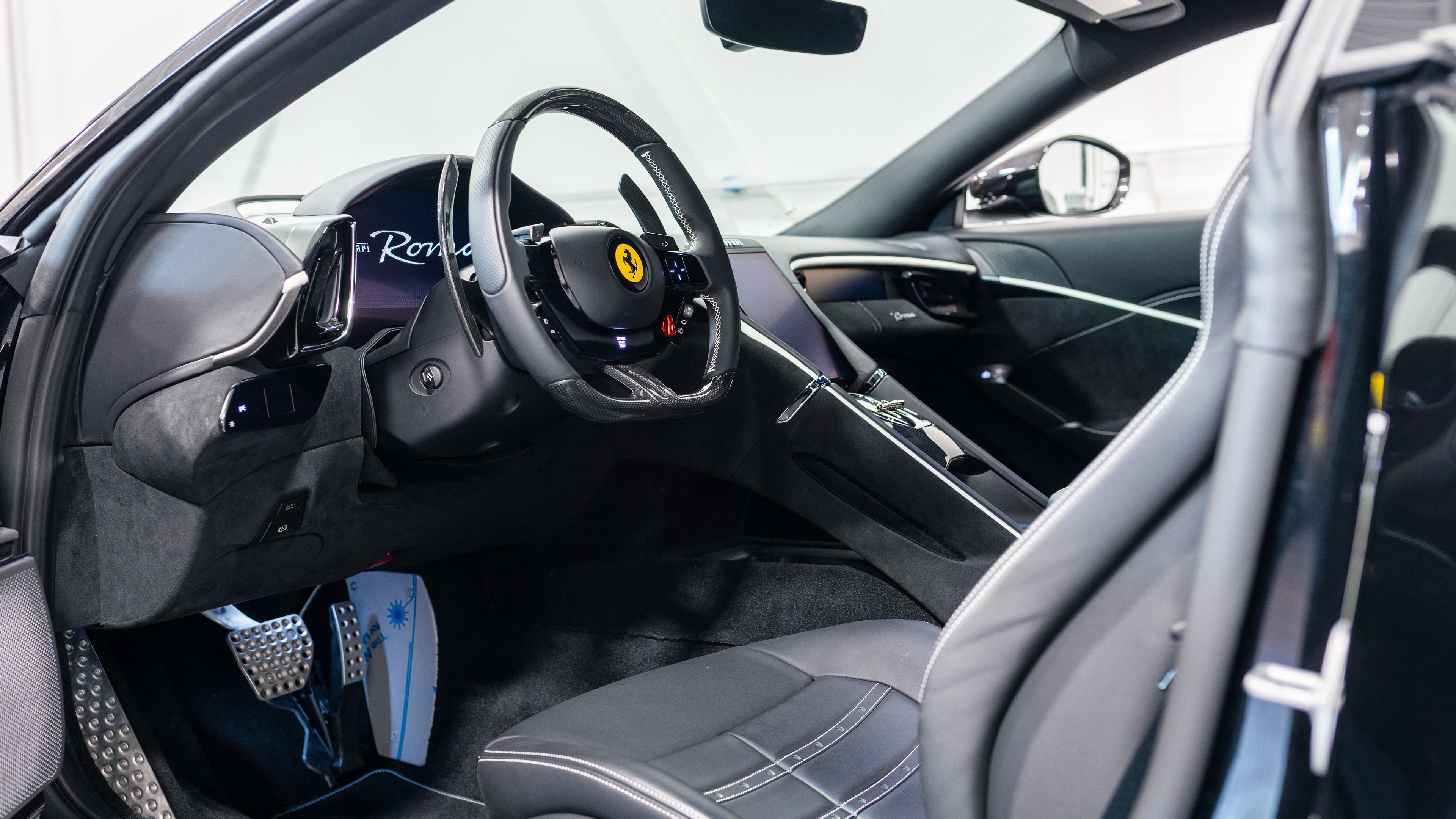 Ferrari Roma 2024
