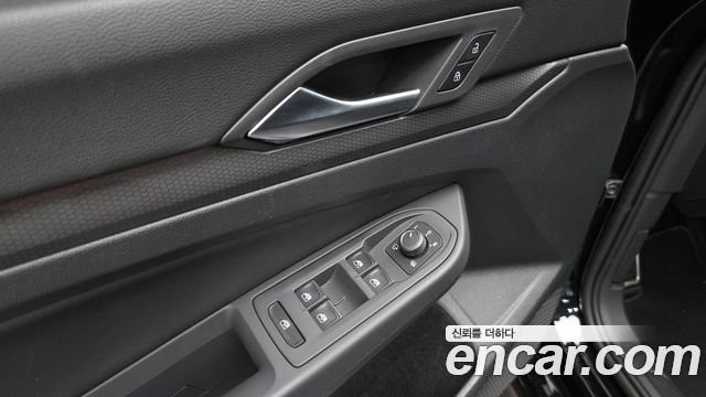 Volkswagen Golf 2024