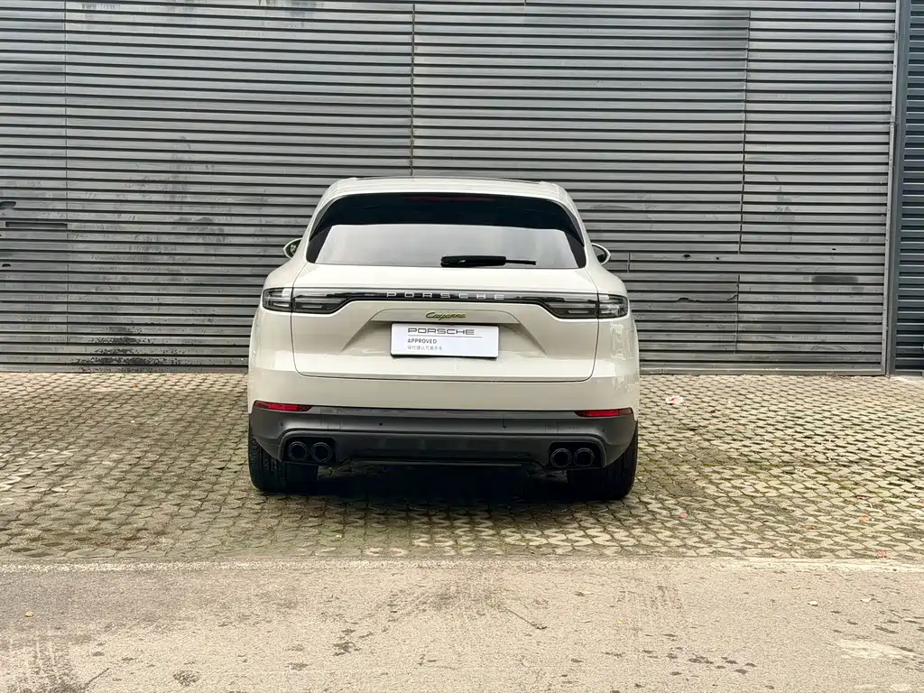 Porsche Cayenne 2023