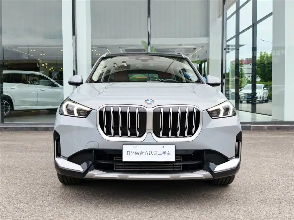 BMW X1 2025
