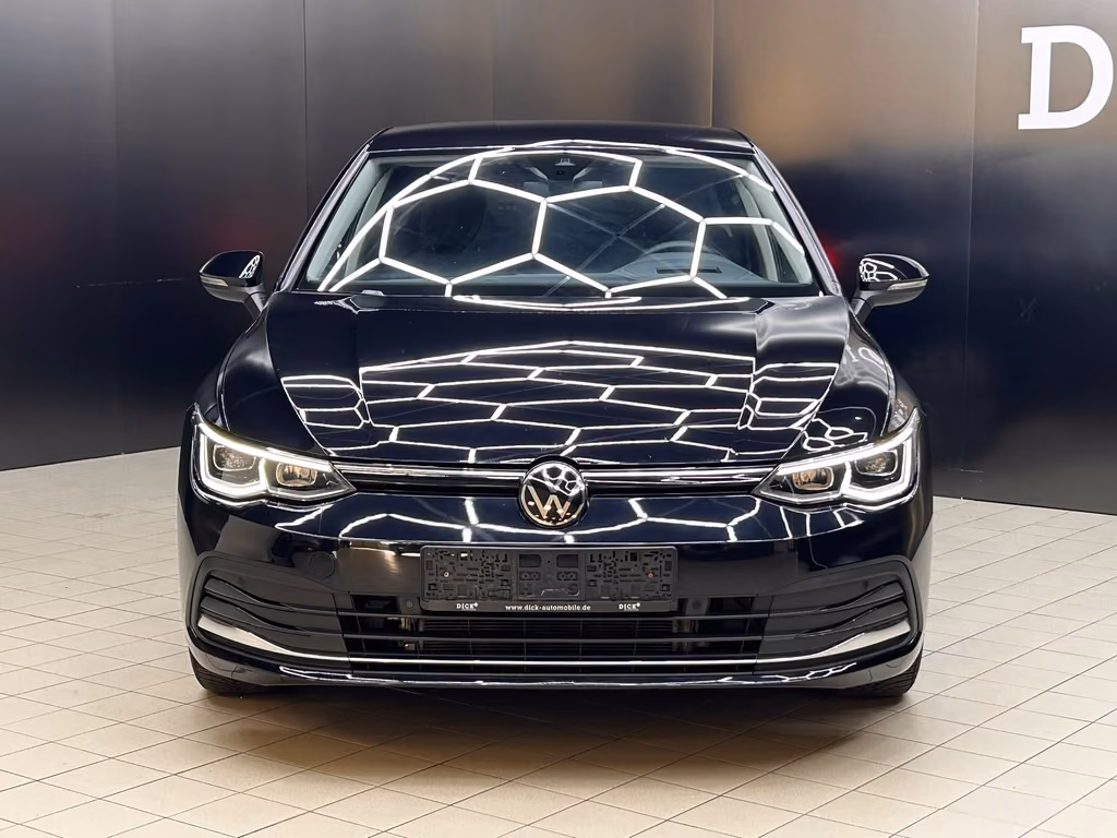 Volkswagen Golf 2023