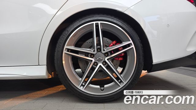 Mercedes-Benz CLA 2021