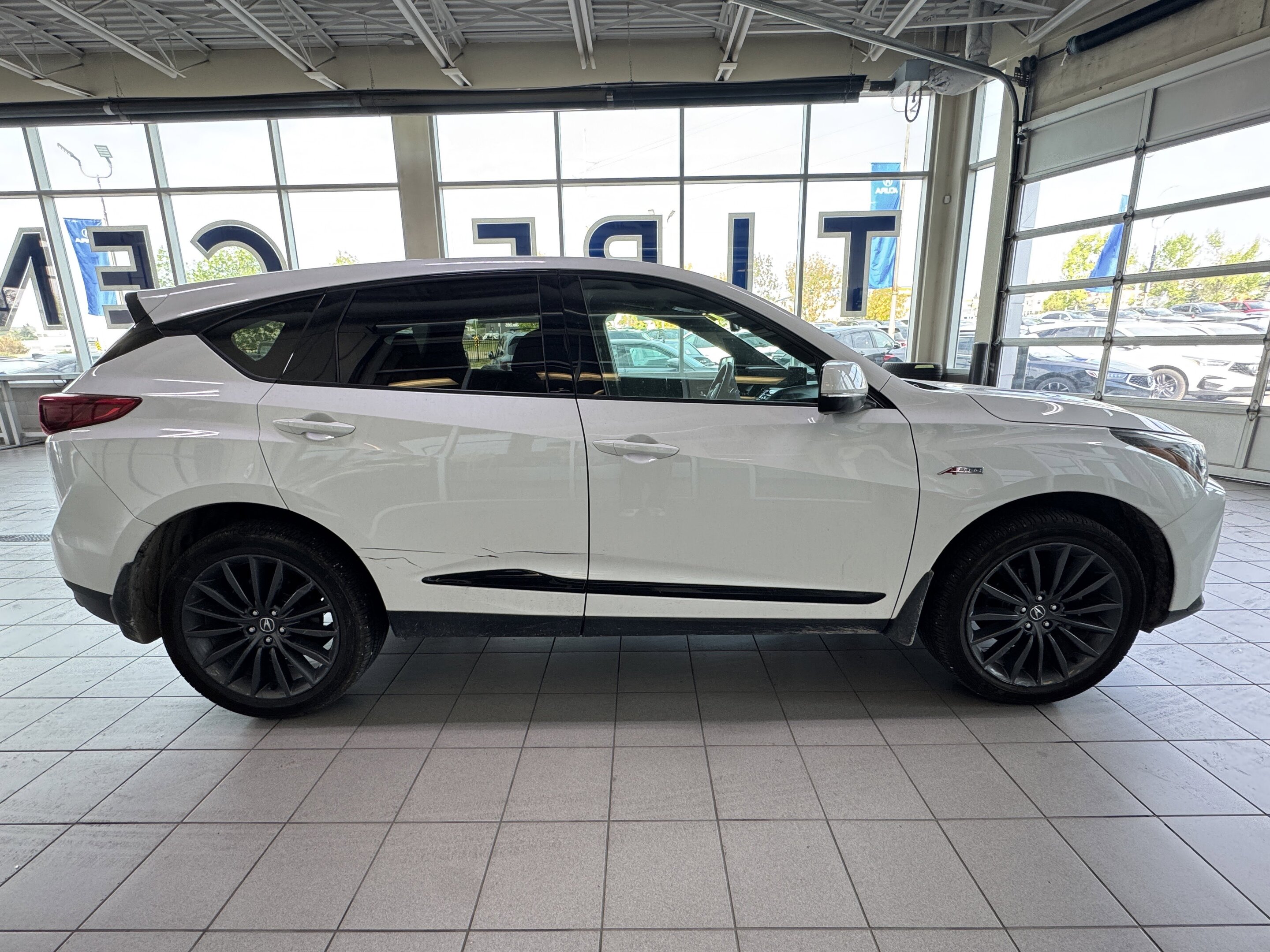 Acura RDX 2023