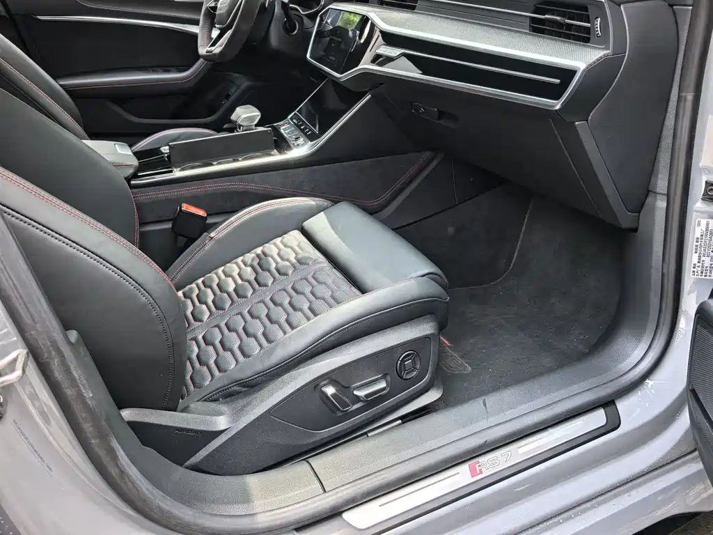 Audi RS 7 2025