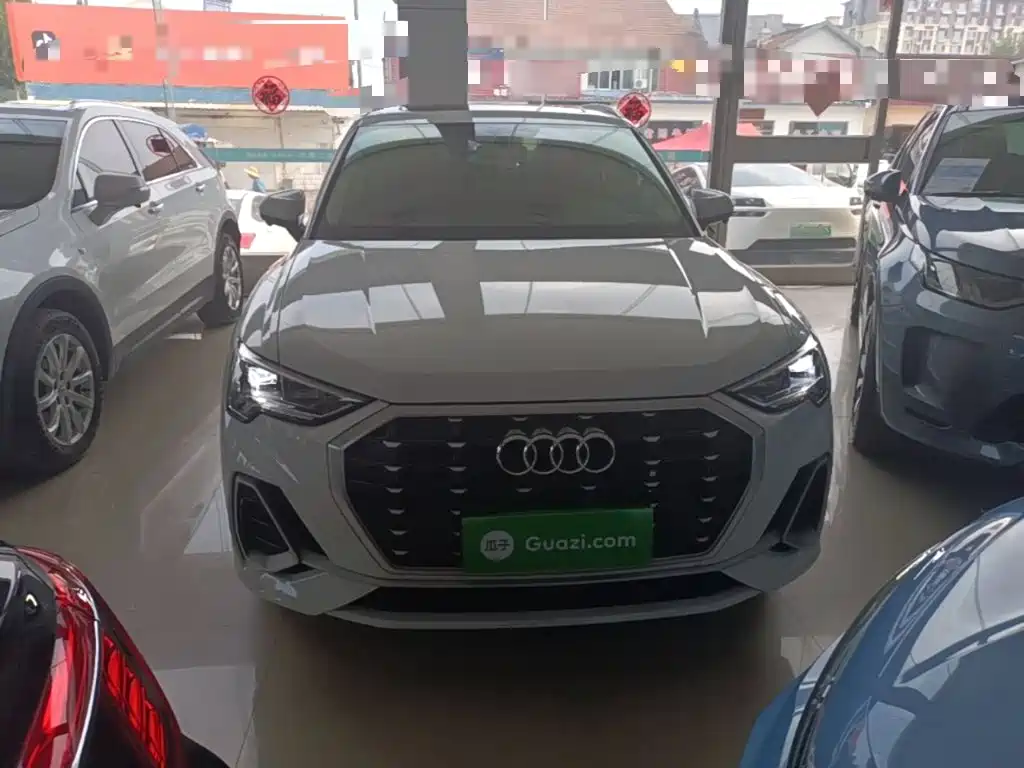 Audi Q3 2021