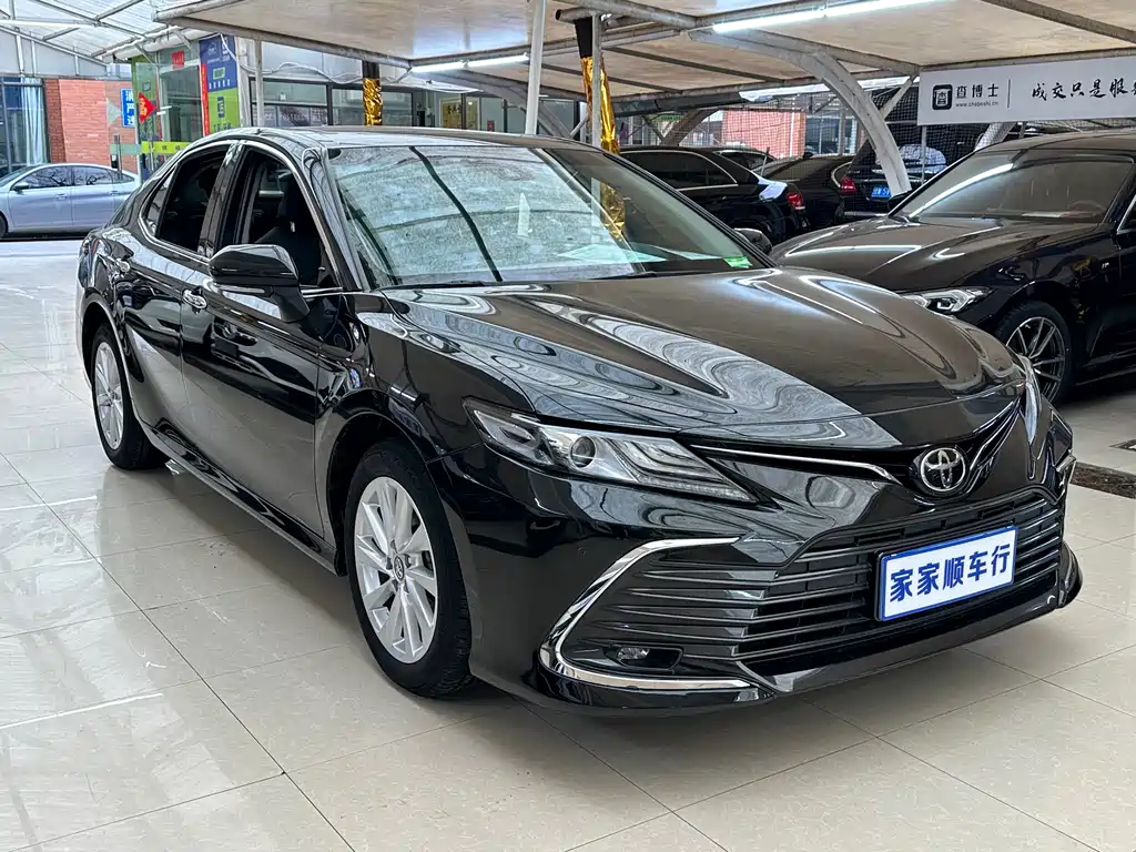 Toyota Camry 2022