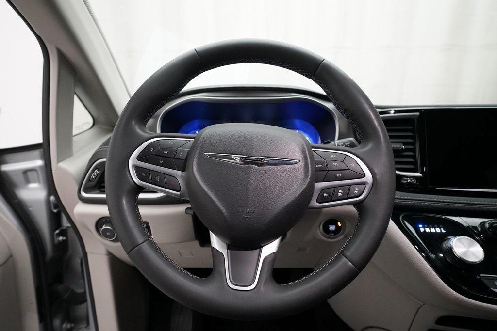 Chrysler Pacifica 2023