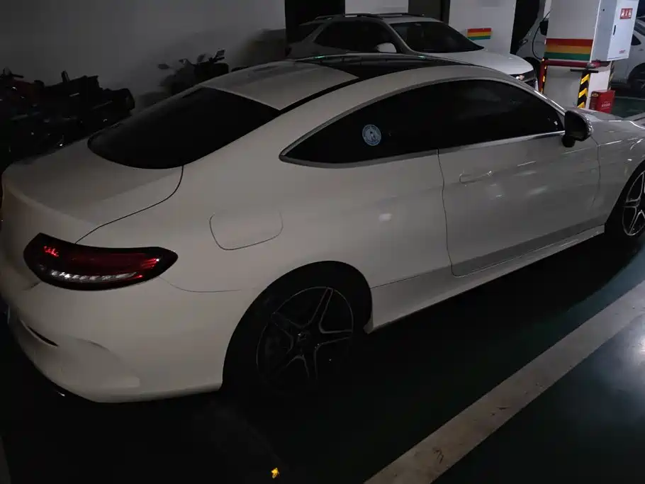 Mercedes-Benz C-Класс 2022