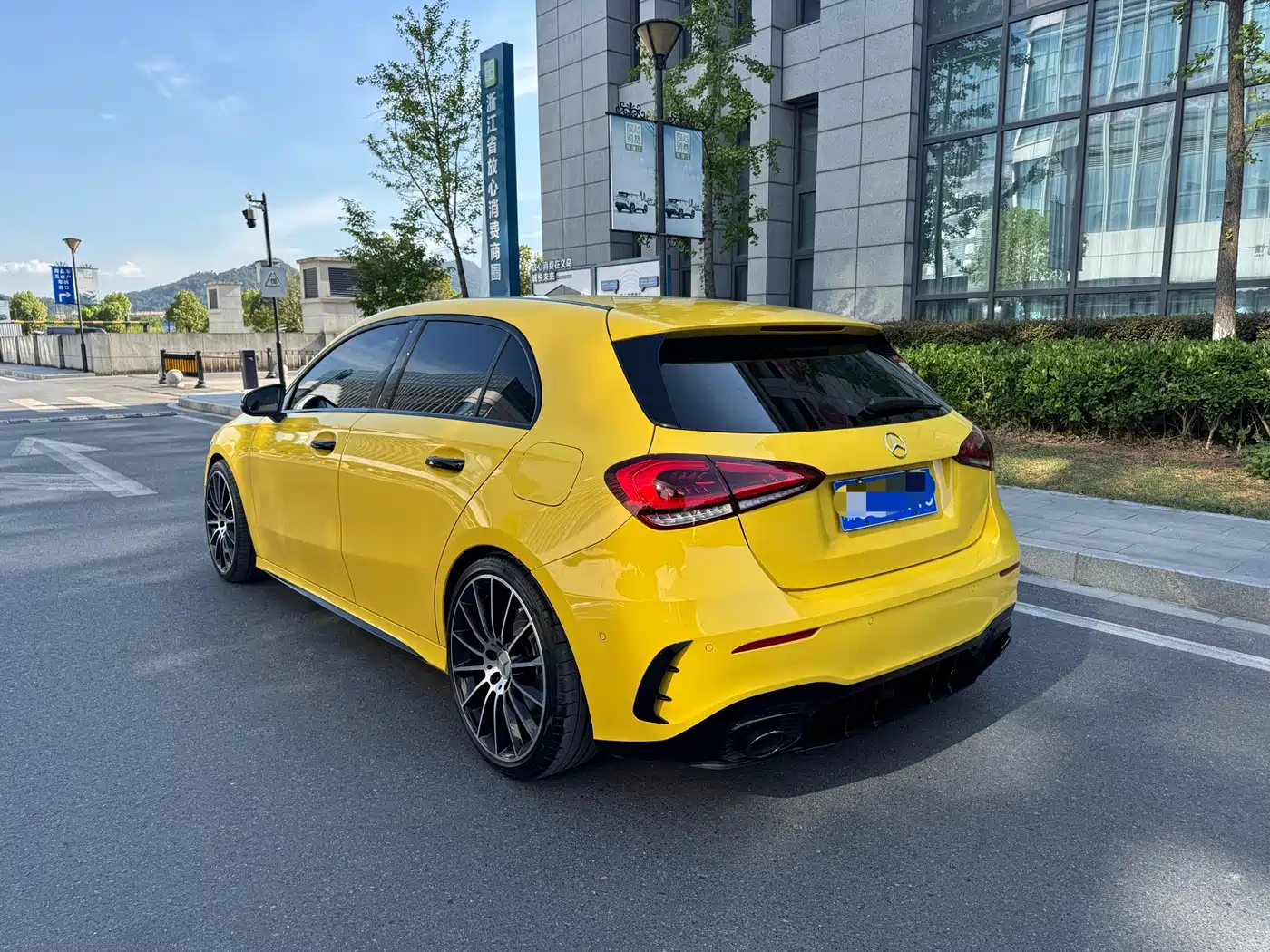 Mercedes-Benz A-Класс 2021
