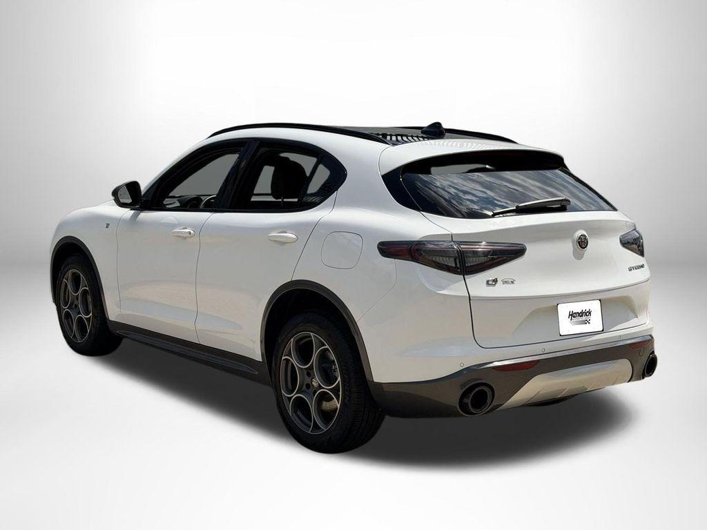 Alfa Romeo Stelvio 2024