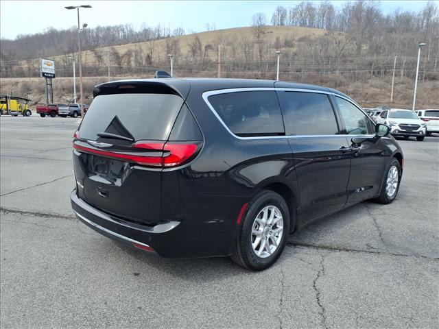 Chrysler Pacifica 2024
