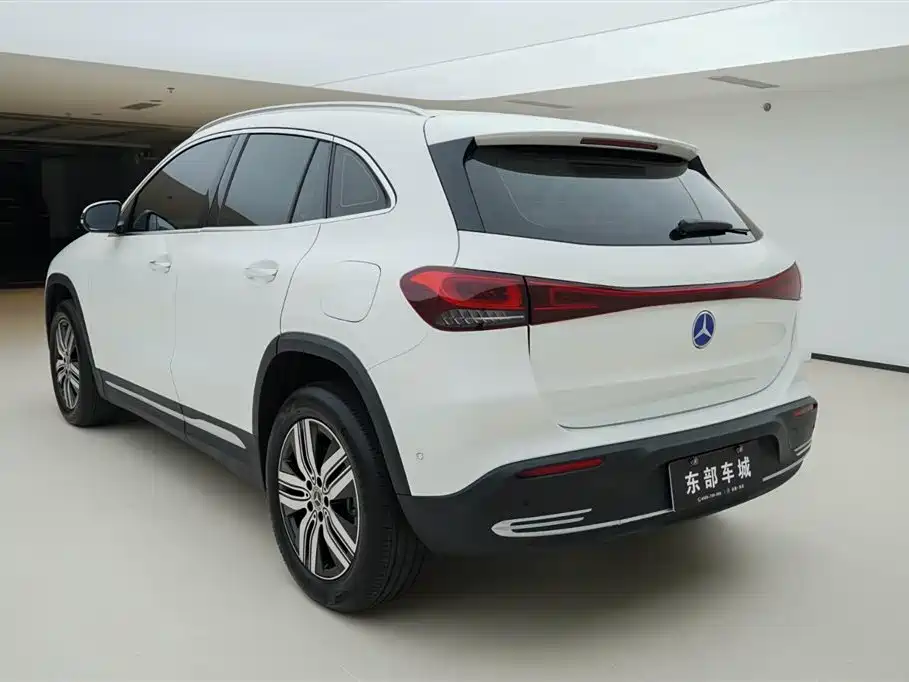 Mercedes-Benz EQA 2022