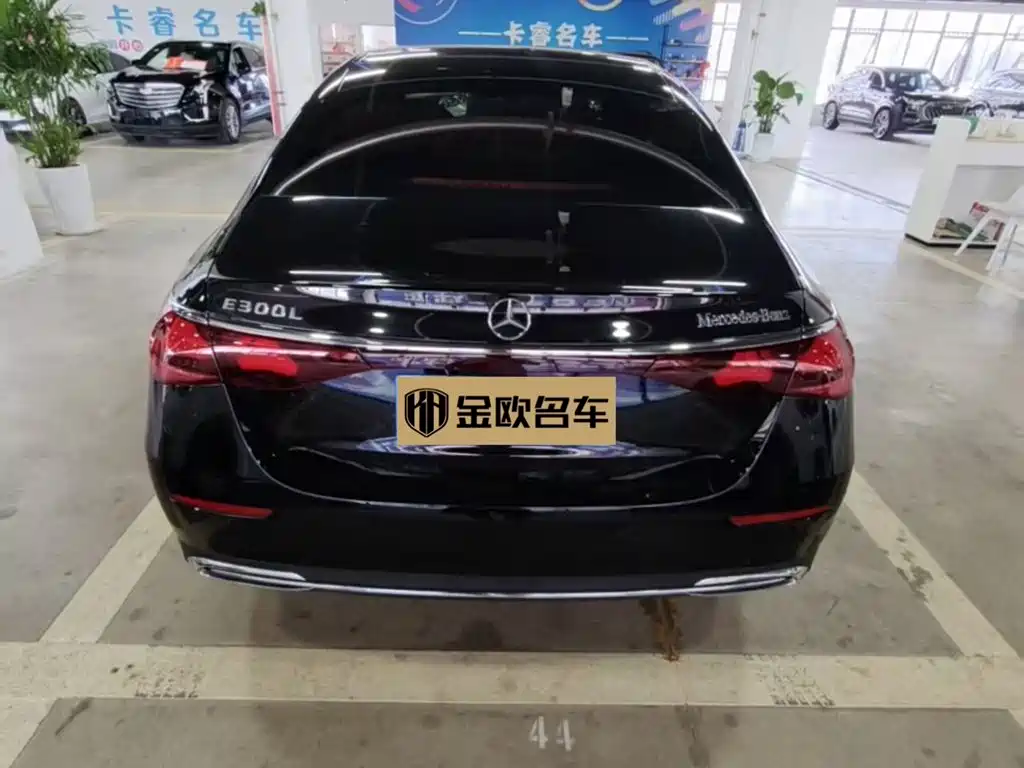 Mercedes-Benz E-Класс 2026