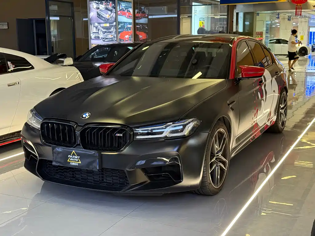BMW M5 2021