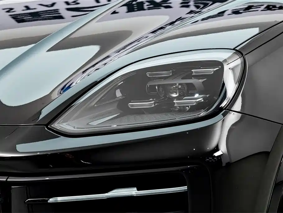Porsche Cayenne 2023