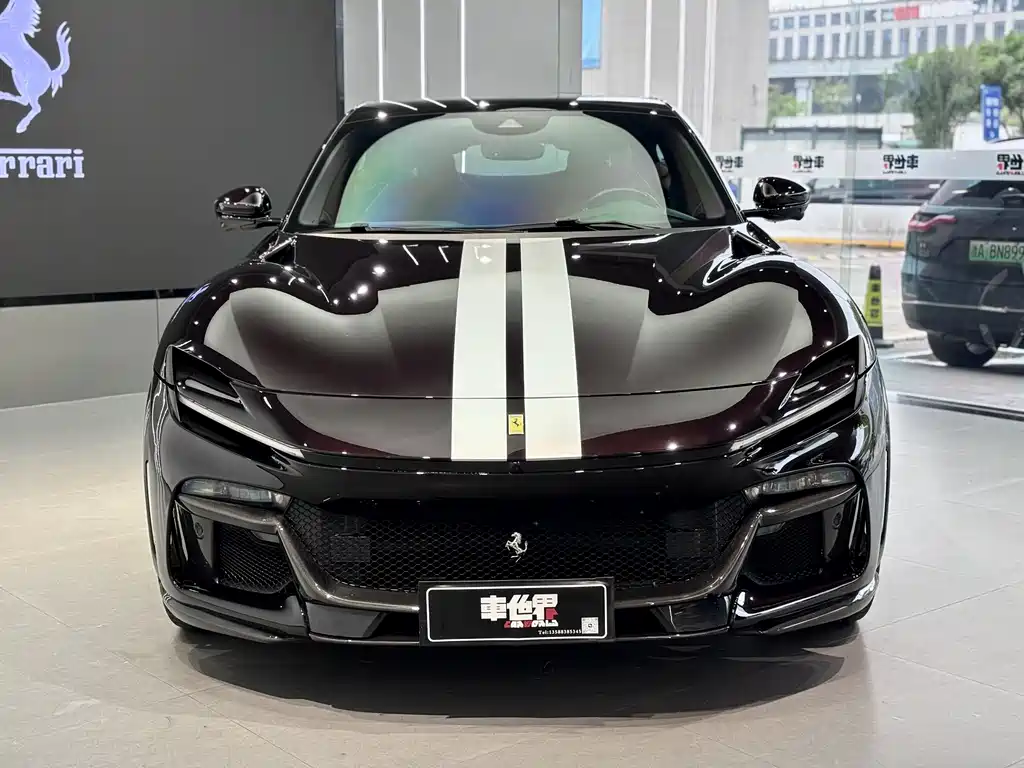 Ferrari Purosangue 2025