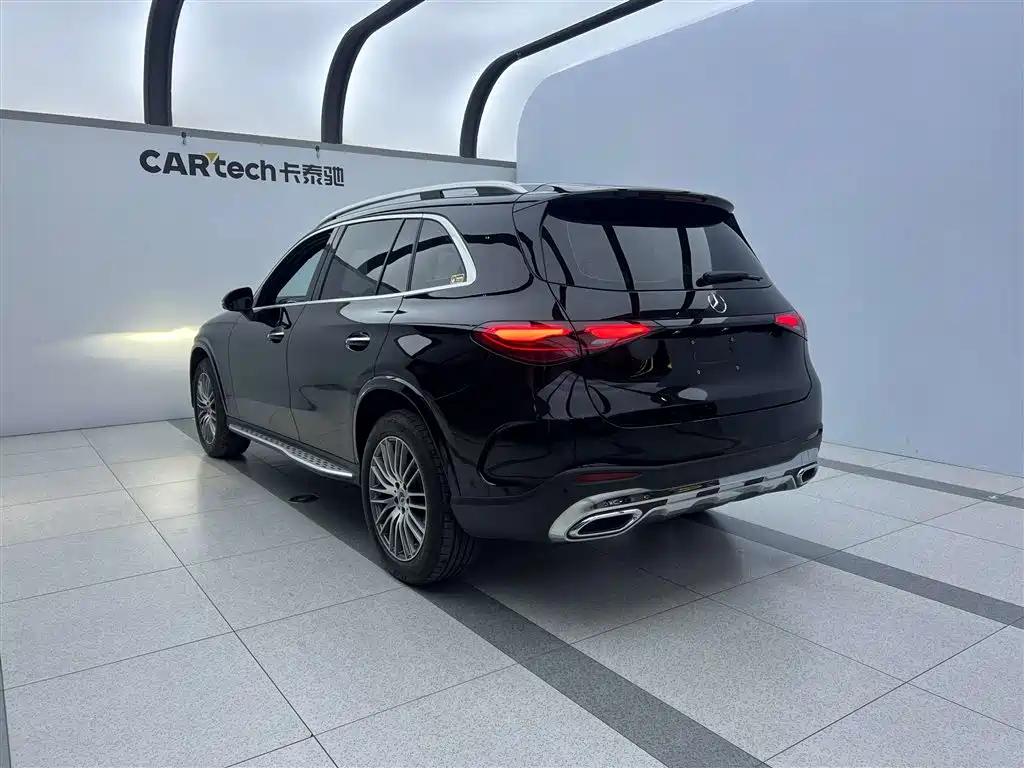 Mercedes-Benz GLC 2023