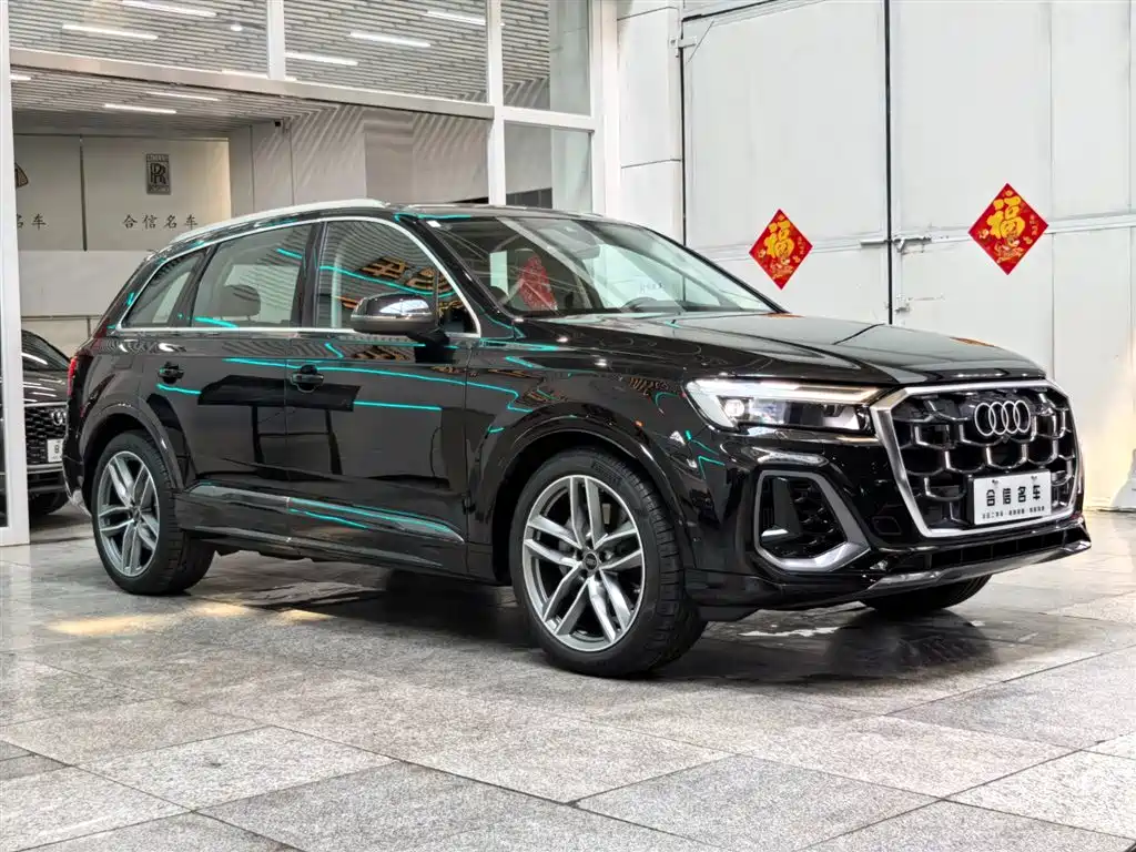 Audi Q7 2025