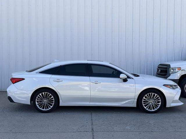 Toyota Avalon 2021