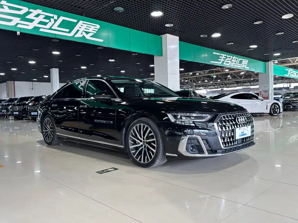 Audi A8 2023
