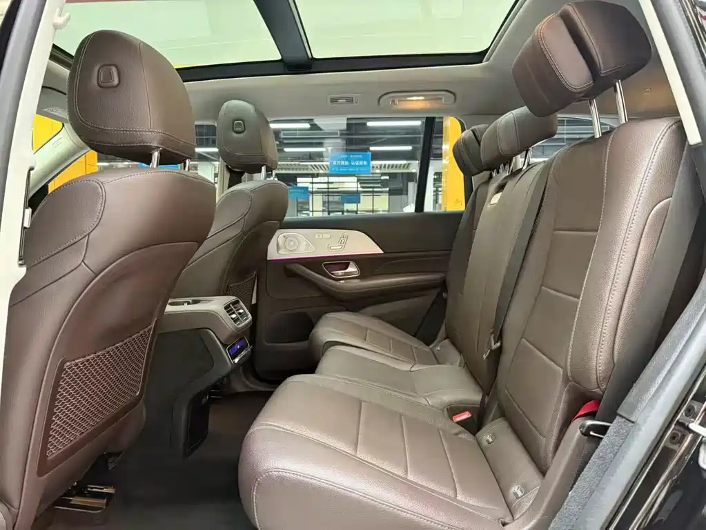 Mercedes-Benz GLS 2021