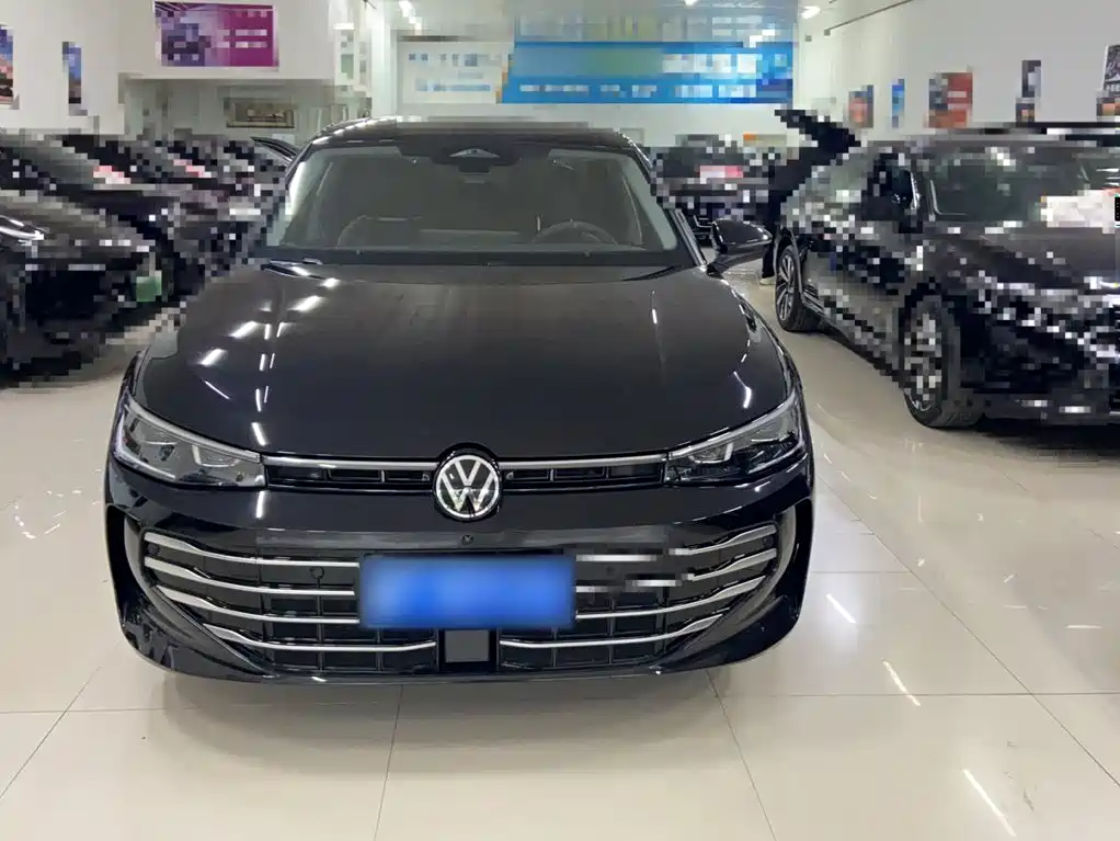 Volkswagen Passat 2025