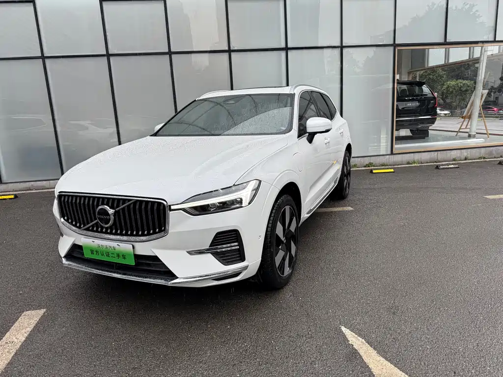 Volvo XC60 2024