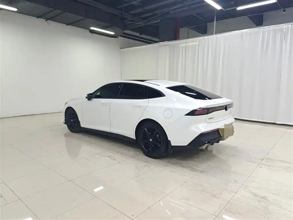 Changan UNI-V 2023