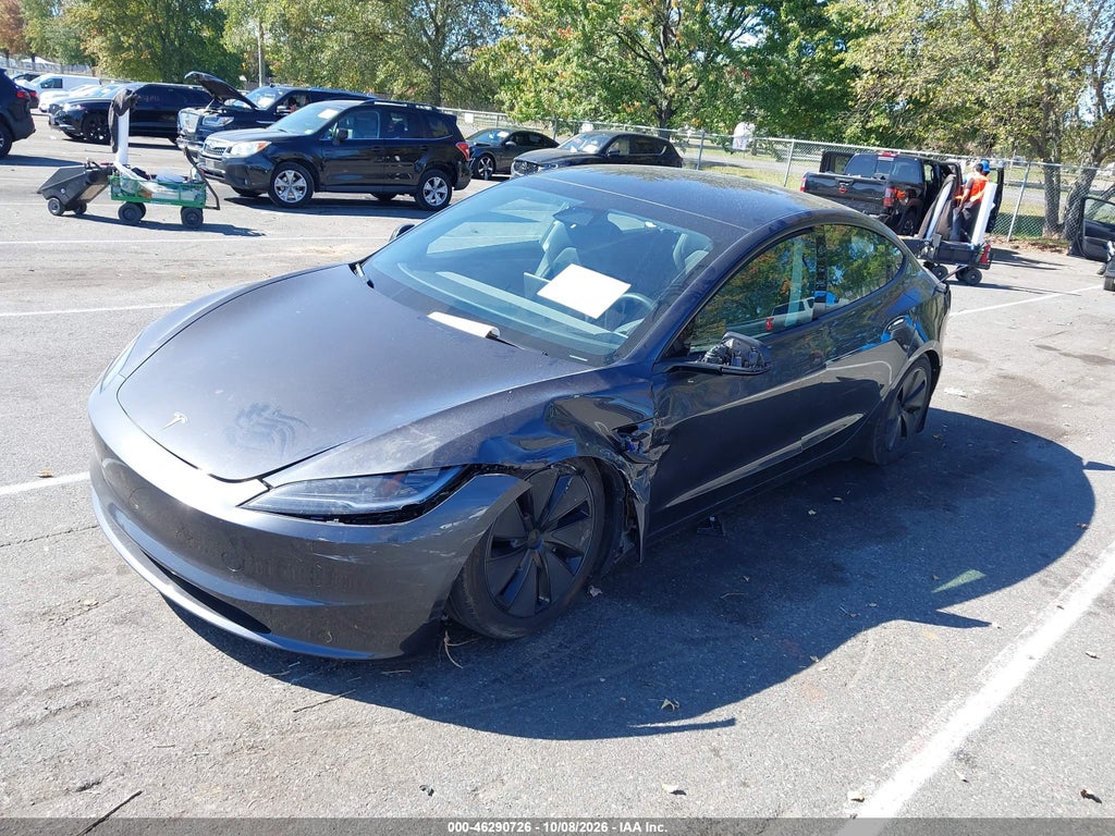 Tesla Model 3 2025