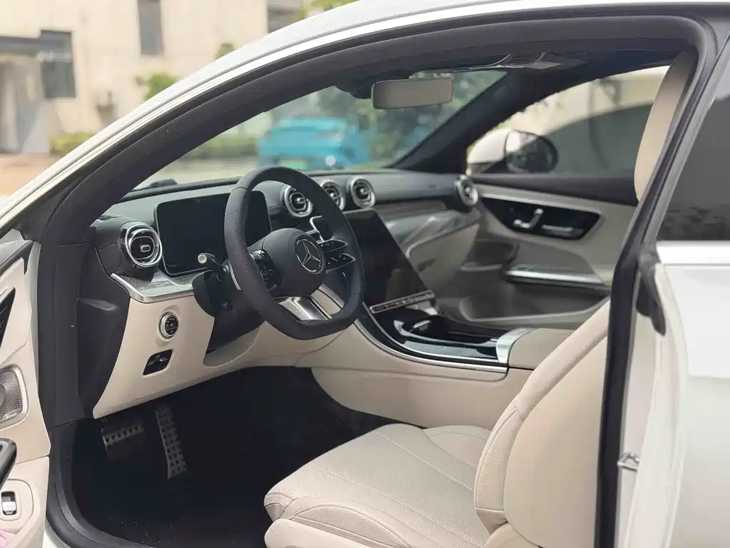 Mercedes-Benz CLE 2025