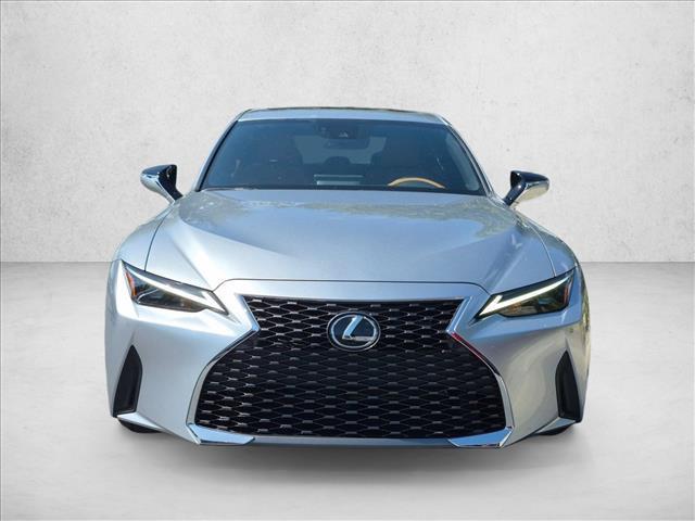 Lexus IS 300 2025