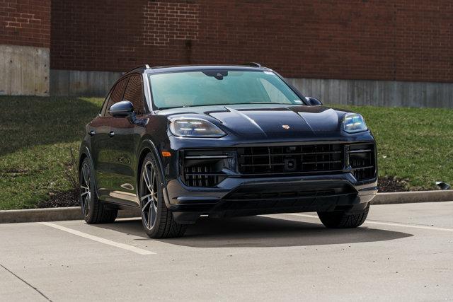 Porsche Cayenne 2025
