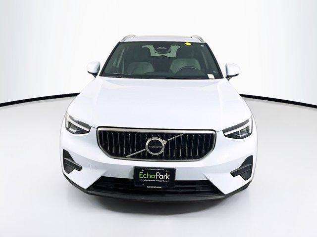 Volvo XC40 2024