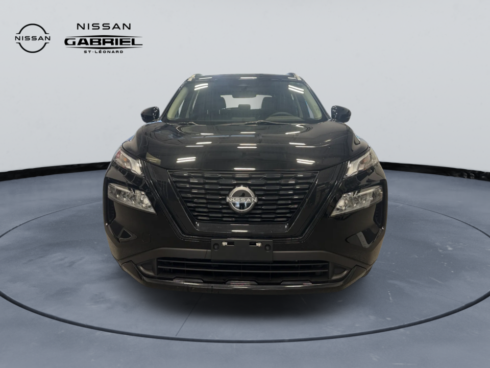 Nissan Rogue 2023
