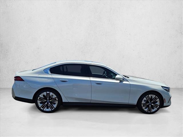 BMW i5 2025