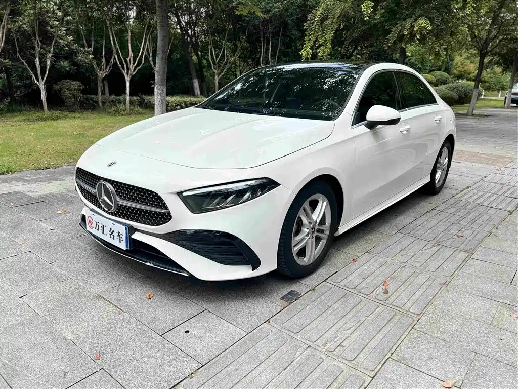 Mercedes-Benz A-Класс 2024