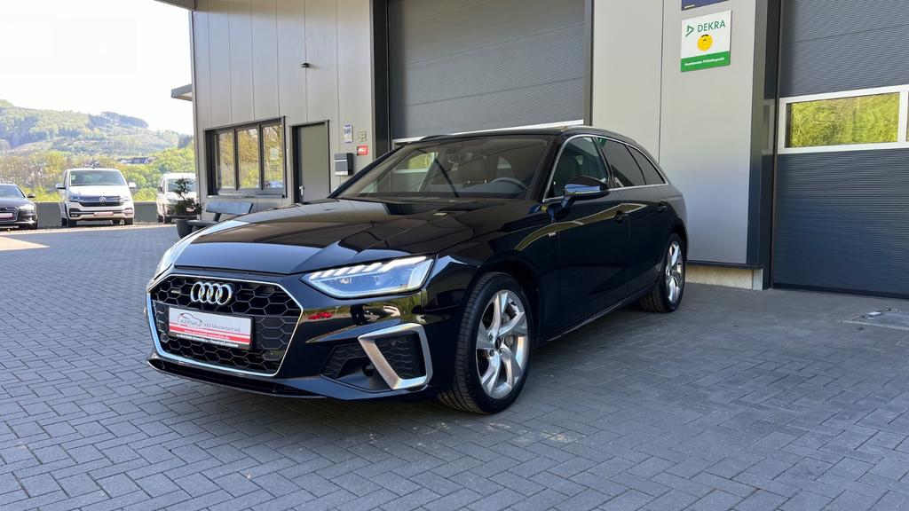 Audi A4 2022