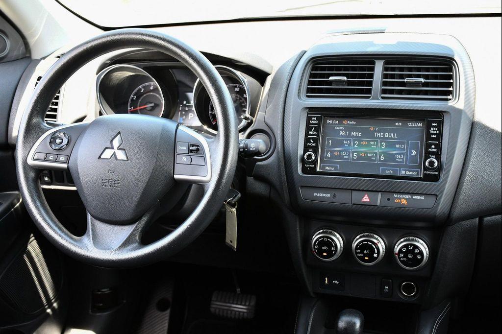 Mitsubishi Outlander Sport 2023