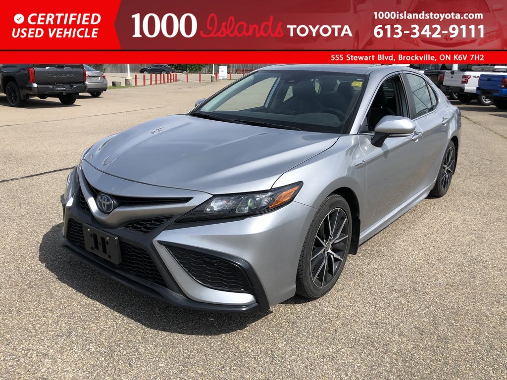 Toyota Camry 2021
