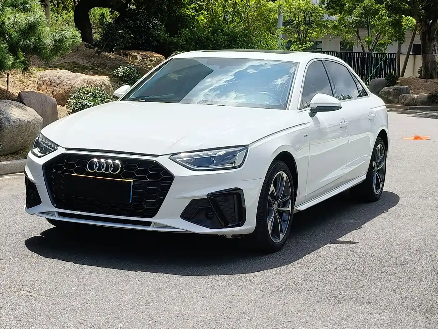 Audi A4 2023