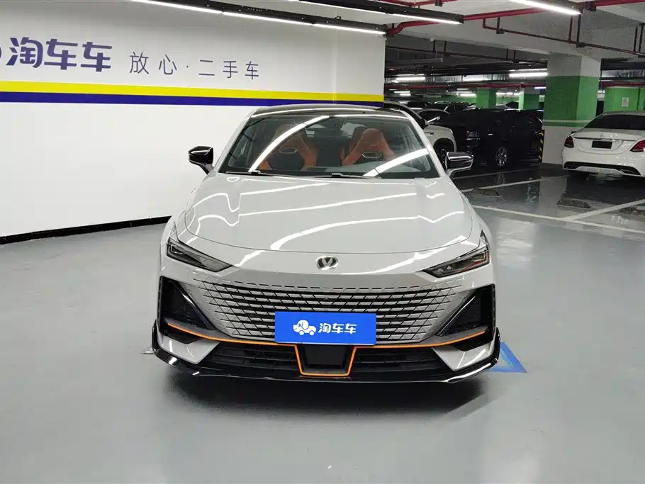 Changan UNI-V 2024